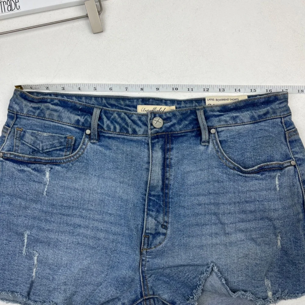 Unpublished Laine Boyfriend Jean Shorts - Picture 3 of 7